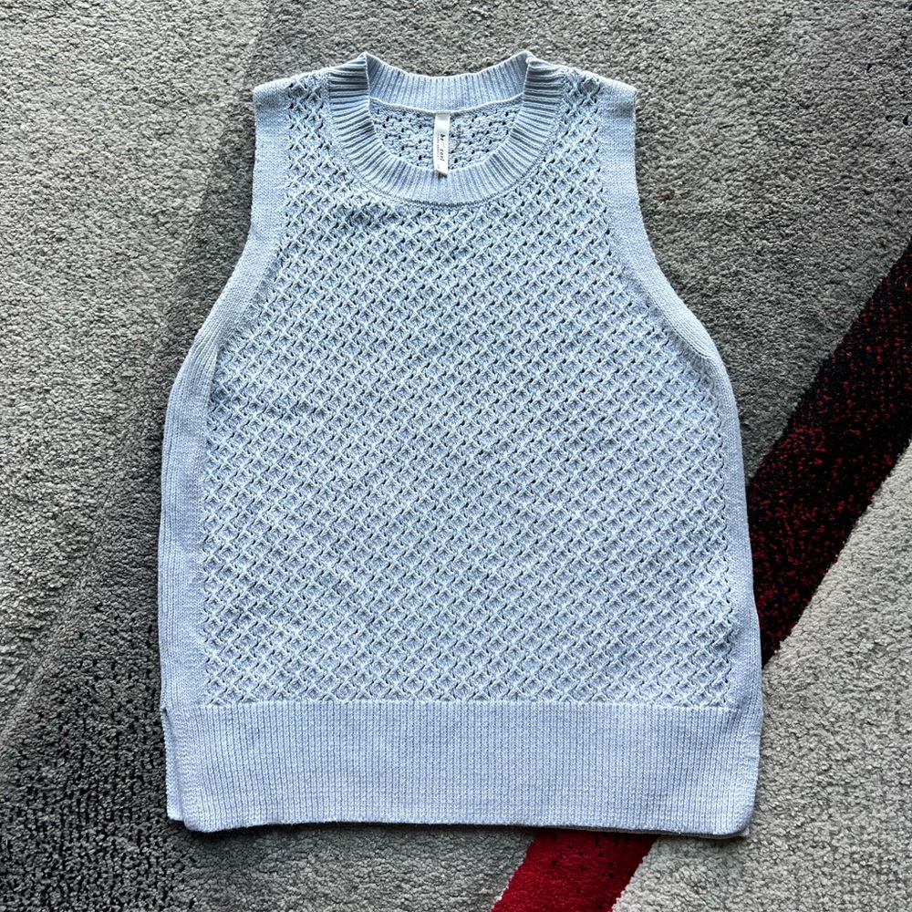 Be Cool Los Angeles Pale Blue Sweater Vest